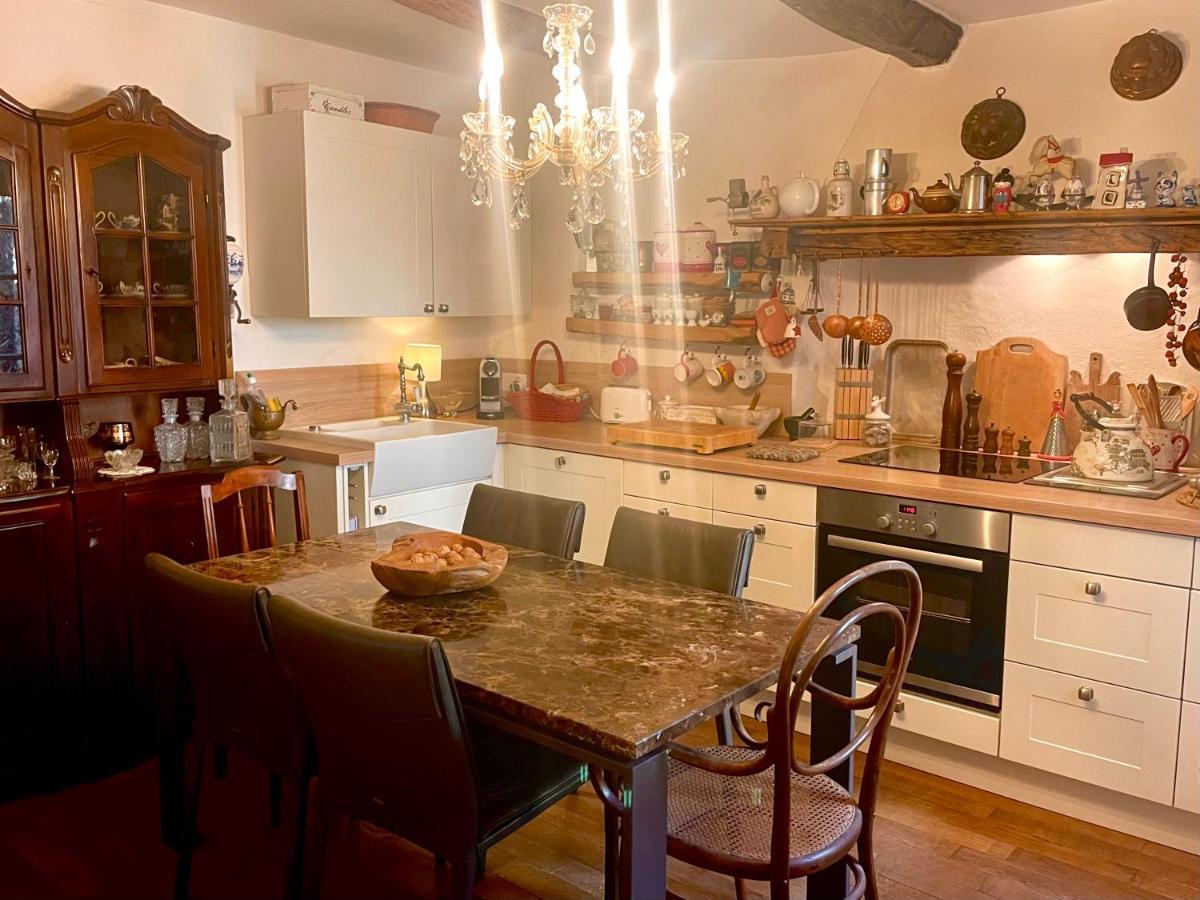 Elegantes Haus In Der Altstadt קסלאנו מראה חיצוני תמונה